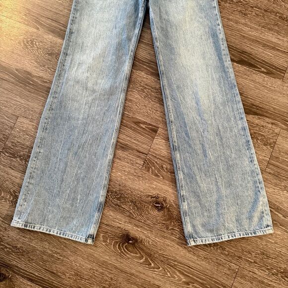 Alice + Olivia Wide Leg Flare Jeans - Picture 2 of 8